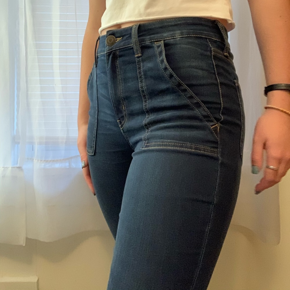 Frayed Bottom Skinny Jean